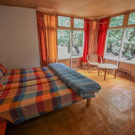 Tsetan Guest House Leh Exterior foto